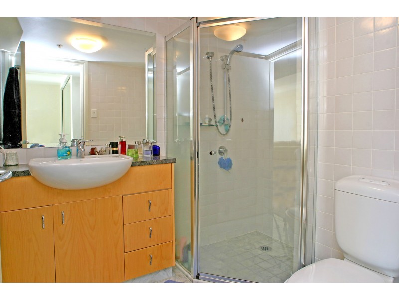 206/6 Cowper Wharf Road, Woolloomooloo NSW 2011