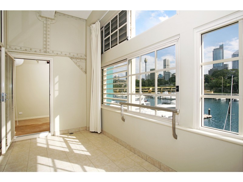 317/6 Cowper Wharf Road, Woolloomooloo NSW 2011