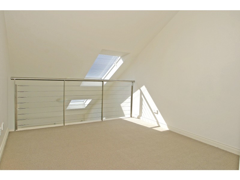 563/6 Cowper Wharf Road, Woolloomooloo NSW 2011