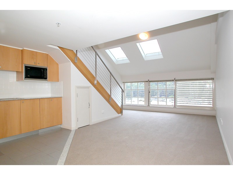 553/6 Cowper Wharf Road, Woolloomooloo NSW 2011