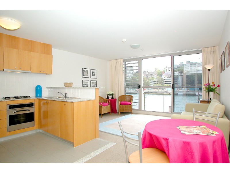 238/6 Cowper Wharf Rd, Woolloomooloo NSW 2011