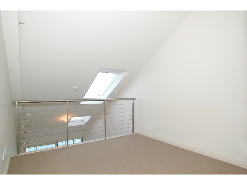 569/6 Cowper Wharf Road, Woolloomooloo NSW 2011