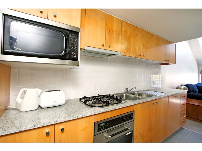 555/6 Cowper Wharf Road, Woolloomooloo NSW 2011