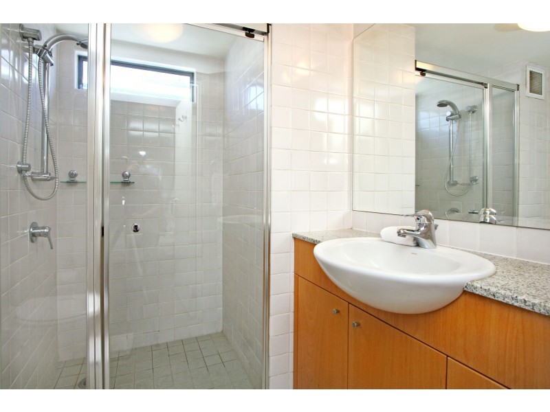 555/6 Cowper Wharf Road, Woolloomooloo NSW 2011