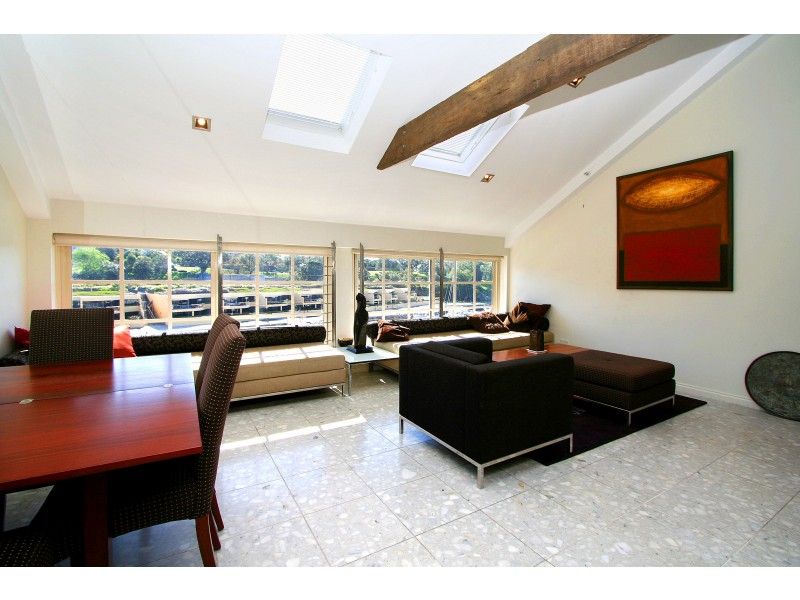 582/6 Cowper Wharf Road, Woolloomooloo NSW 2011