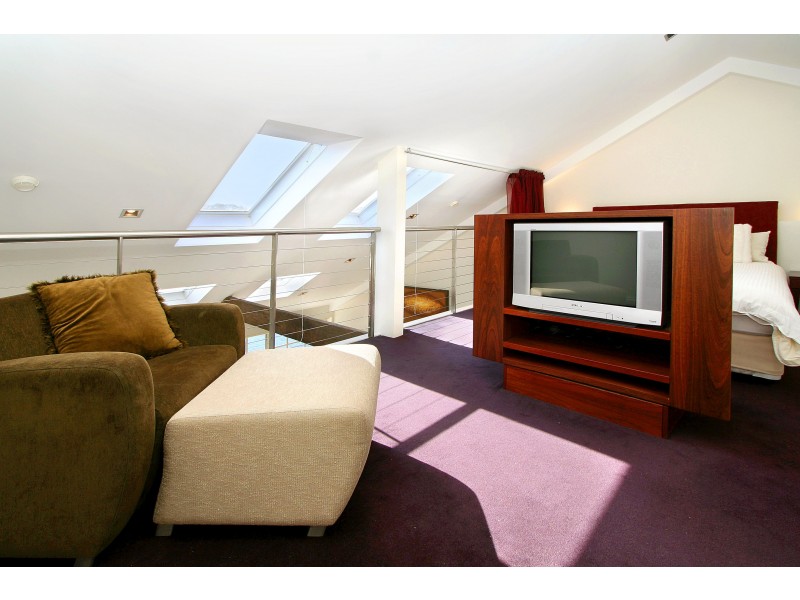 582/6 Cowper Wharf Road, Woolloomooloo NSW 2011