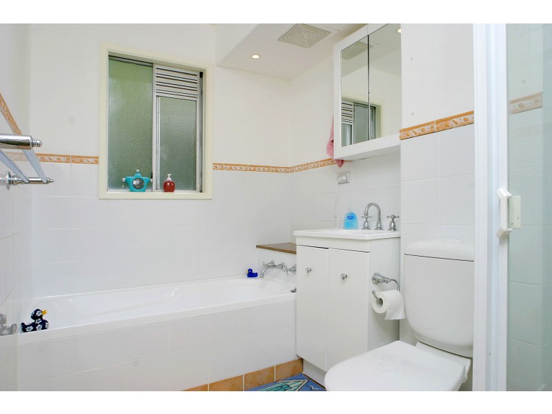 25/300c Burns Bay Road, Lane Cove NSW 2066