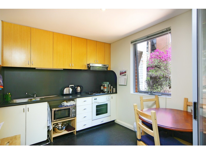 2/37 Iredale Street, Newtown NSW 2042