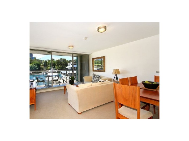 215/6 Cowper Wharf Road, Woolloomooloo NSW 2011
