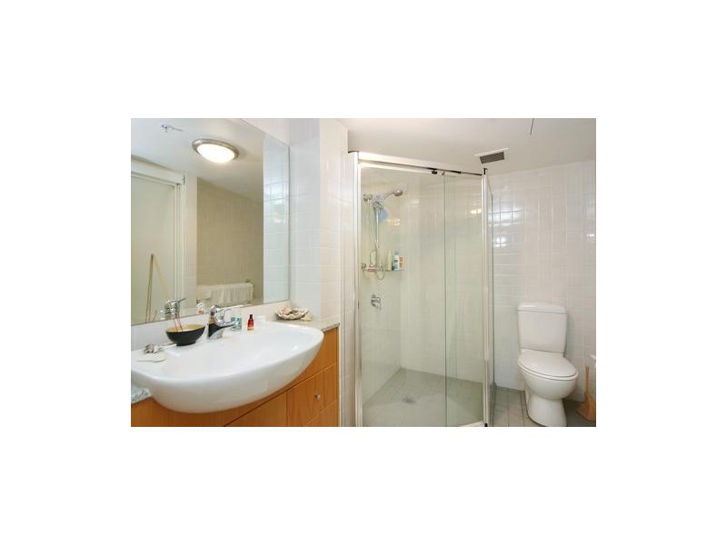 215/6 Cowper Wharf Road, Woolloomooloo NSW 2011