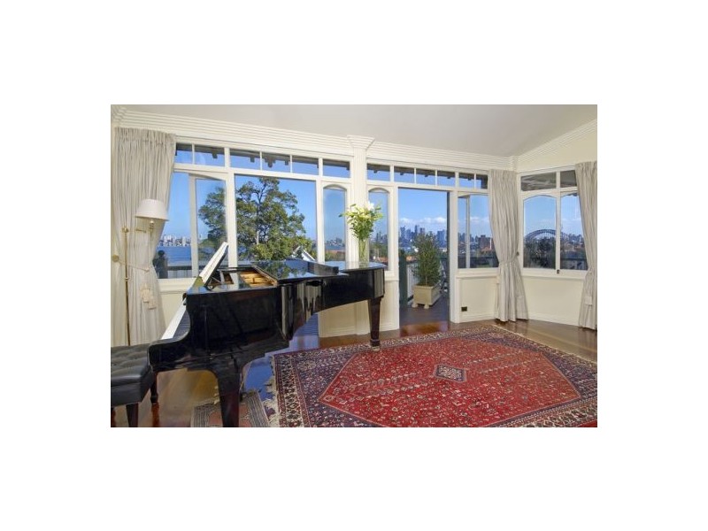 8 Raglan Street, Mosman NSW 2088