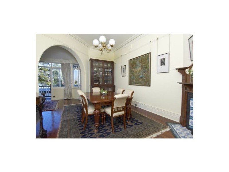 8 Raglan Street, Mosman NSW 2088