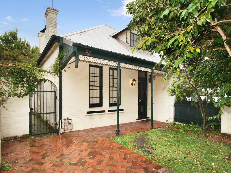 37 Rhodes Avenue, Naremburn NSW 2065