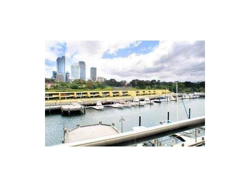 570/ 6 Cowper Wharf Road, Woolloomooloo NSW 2011