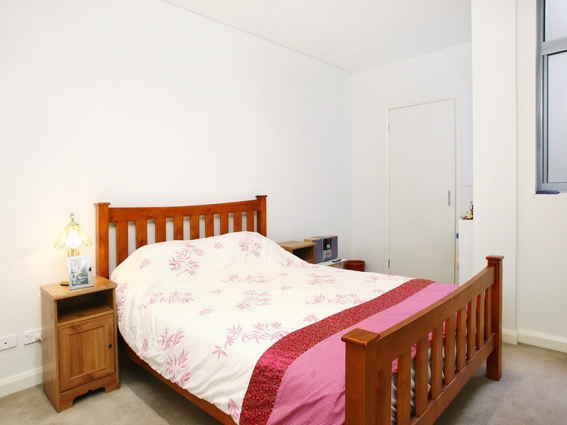 17/30 Albany Street, St Leonards NSW 2065