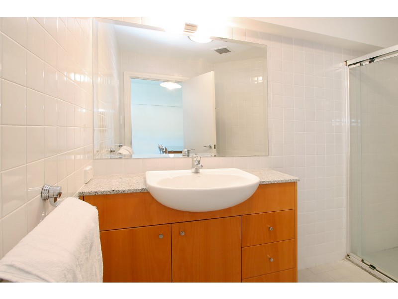 368/6 Cowper Wharf Rd, Woolloomooloo NSW 2011