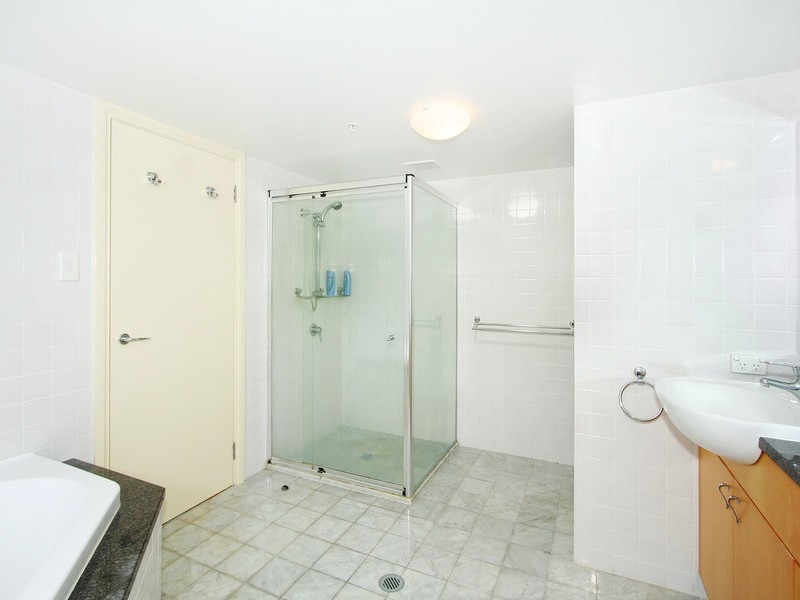 134/6 Cowper Wharf rd, Woolloomooloo NSW 2011