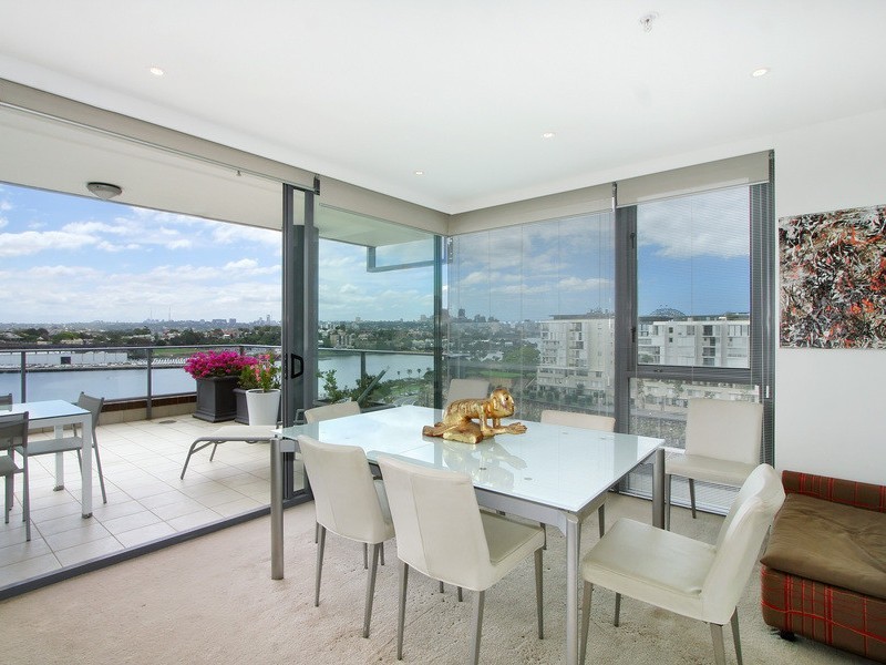 1003/2 Mount Street Walk, Pyrmont NSW 2009