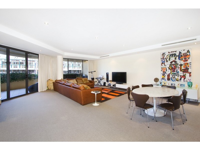10 Lincoln Crescent, Woolloomooloo NSW 2011