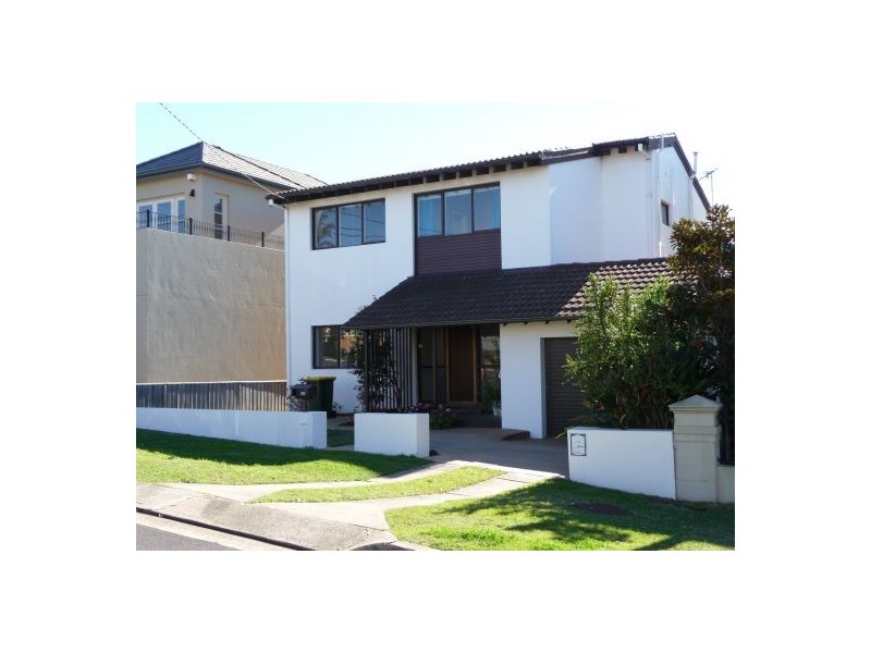 28 Edgecliff Ave, South Coogee NSW 2034