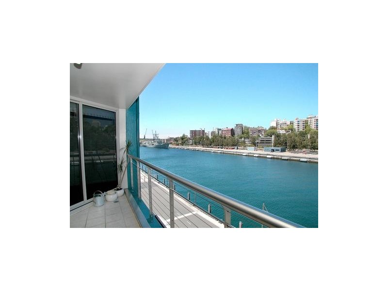 438/6 Cowper Wharf Road, Woolloomooloo NSW 2011