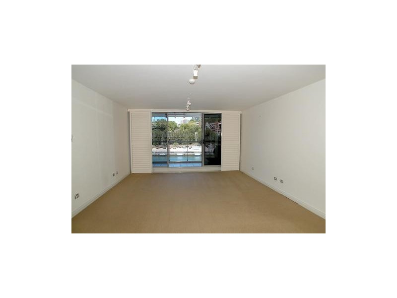 438/6 Cowper Wharf Road, Woolloomooloo NSW 2011