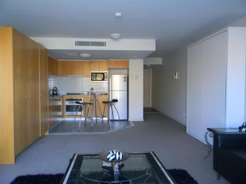 446/6 Cowper Wharf Road, Woolloomooloo NSW 2011
