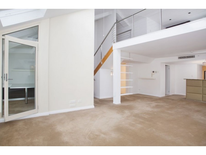 511/6 Cowper Wharf Road, Woolloomooloo NSW 2011