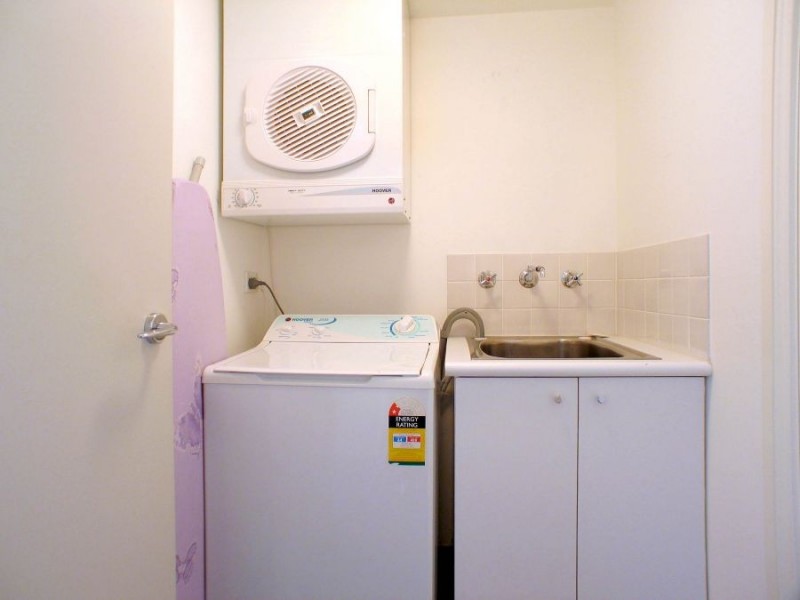 202/6 Cowper Wharf Road, Woolloomooloo NSW 2011