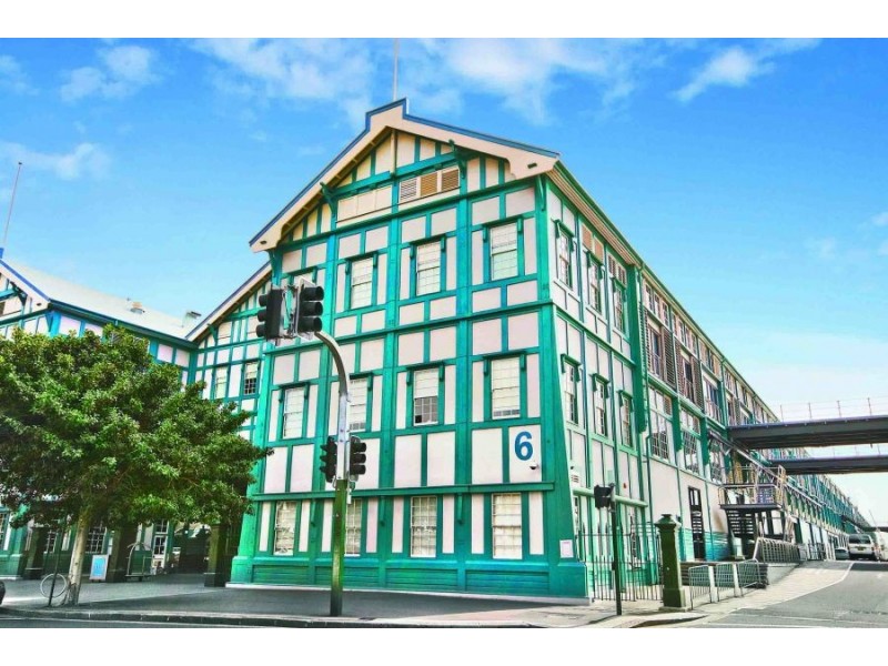 432/6 Cowper Wharf rd., Woolloomooloo NSW 2011