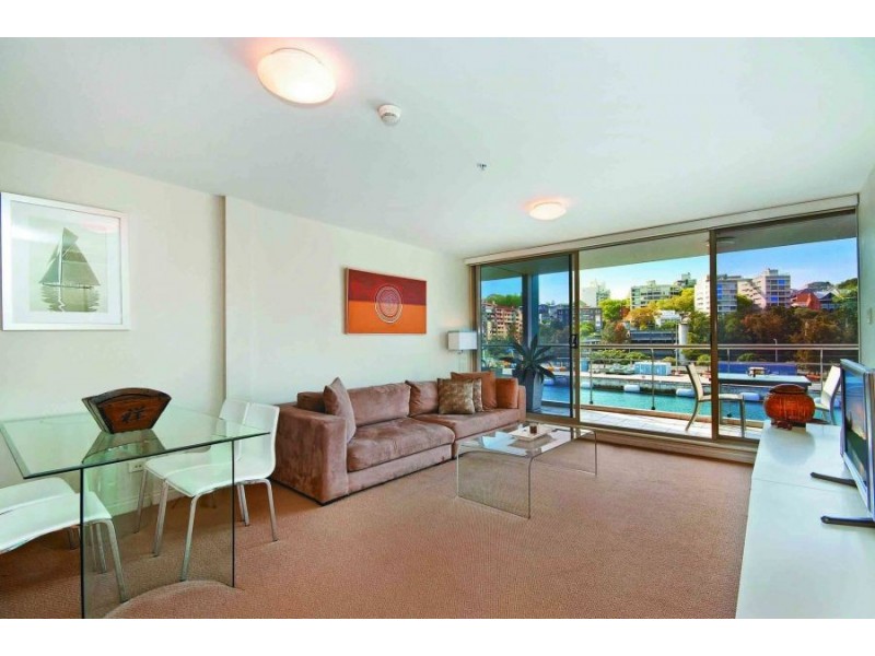 432/6 Cowper Wharf rd., Woolloomooloo NSW 2011