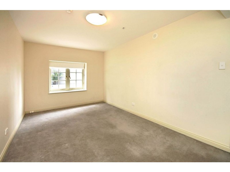 223/6 Cowper Wharf Road, Woolloomooloo NSW 2011