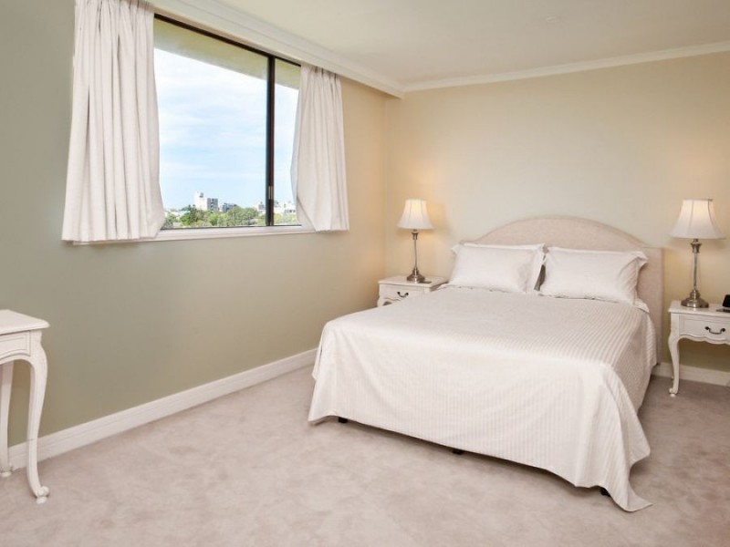 15/2-4 Highview Street, Neutral Bay NSW 2089