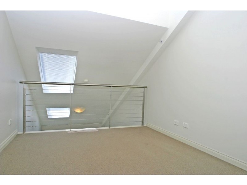 566/6 Cowper Wharf Road, Woolloomooloo NSW 2011