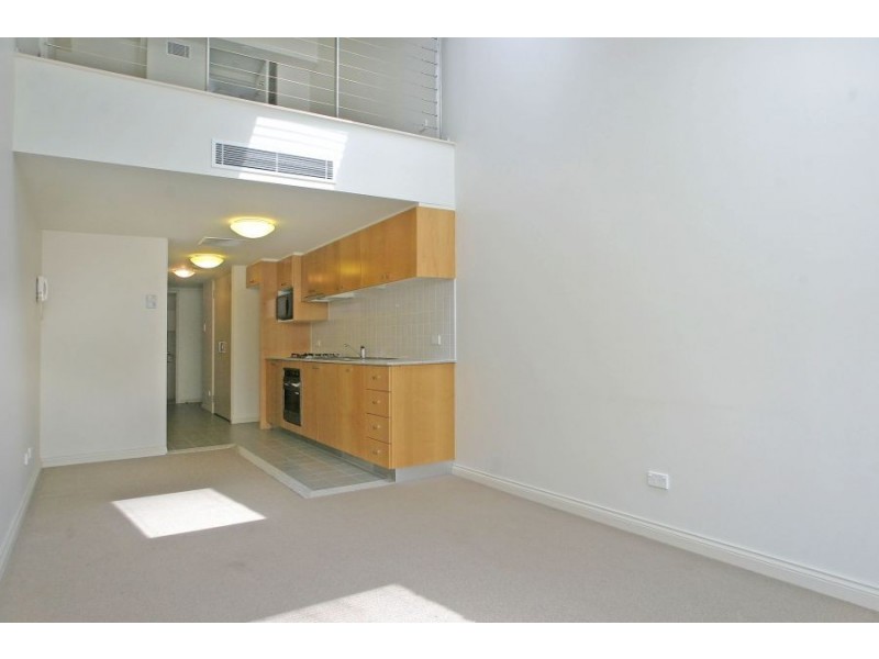 566/6 Cowper Wharf Road, Woolloomooloo NSW 2011