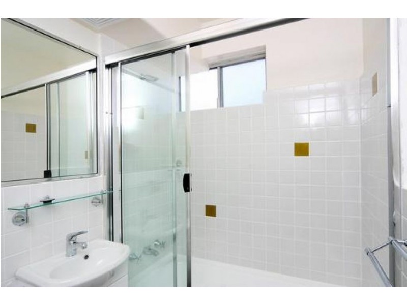 3/28 Meadow Crescent, Meadowbank NSW 2114