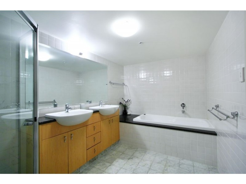 426/6 Cowper Wharf Road, Woolloomooloo NSW 2011