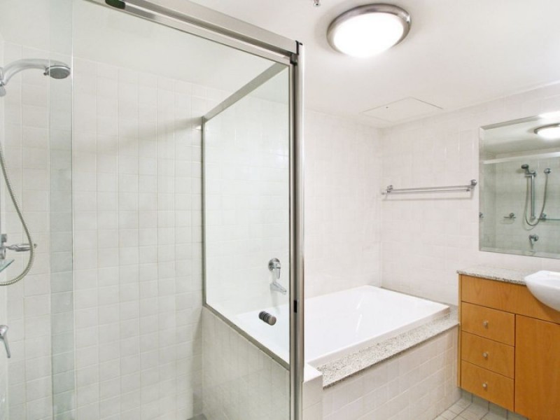 215/6  Cowper Wharf Road, Woolloomooloo NSW 2011