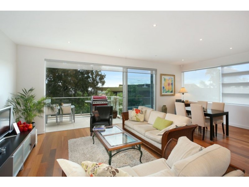 4/70 Bradleys Head Road, Mosman NSW 2088