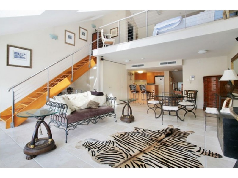 532/6 Cowper Wharf Road, Woolloomooloo NSW 2011