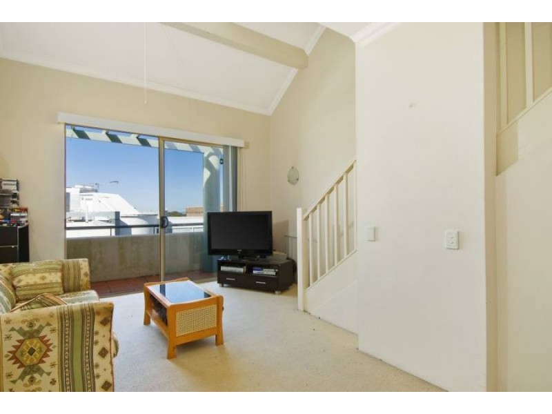 60/13 Ernest Street, Crows Nest NSW 2065