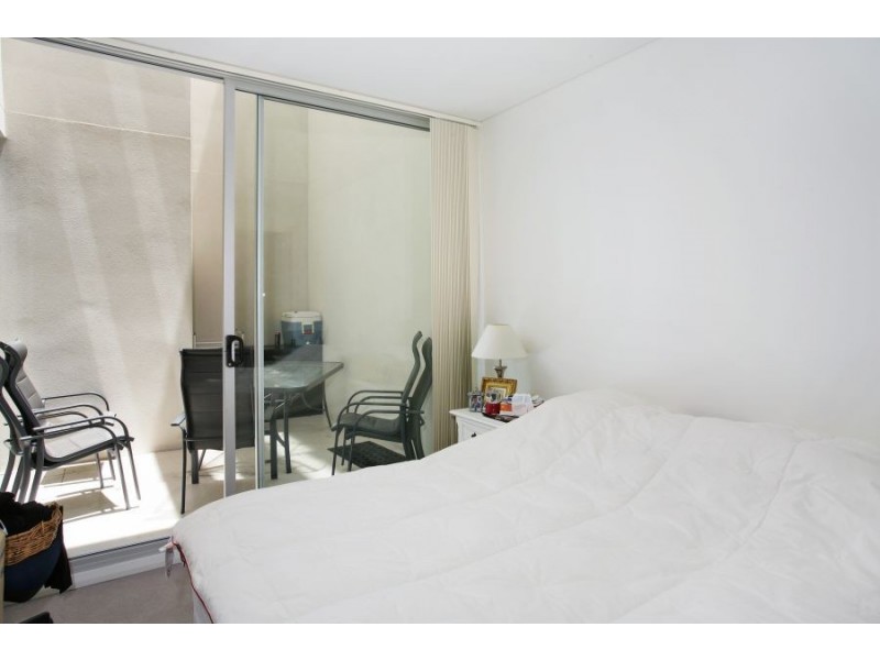 101/296-300 Pacific Highway, Crows Nest NSW 2065