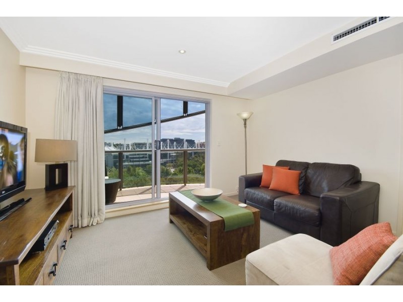 1016/28 Harbour Street, Sydney NSW 2000