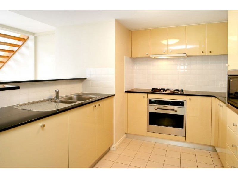 530/6 Cowper Wharf Road, Woolloomooloo NSW 2011