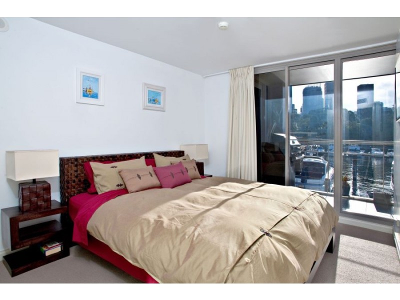 213 Finger Wharf, 6 Cowper Wharf Road, Woolloomooloo NSW 2011