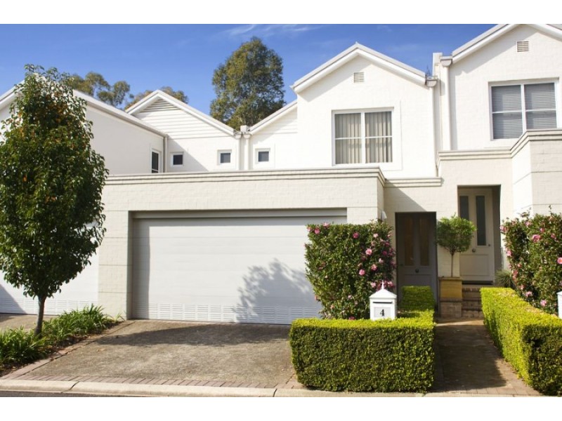 4 Rosemeadow Drive, Cabarita NSW 2137