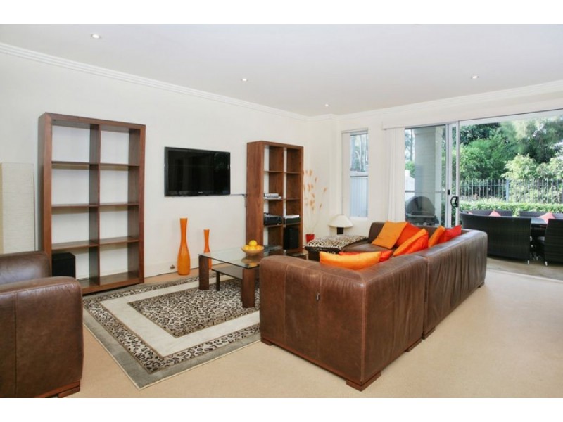 4 Rosemeadow Drive, Cabarita NSW 2137