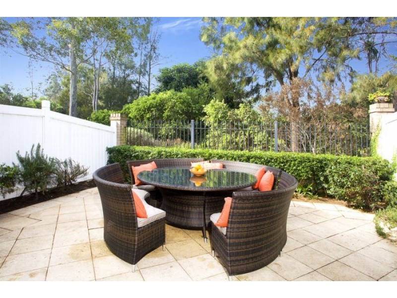 4 Rosemeadow Drive, Cabarita NSW 2137