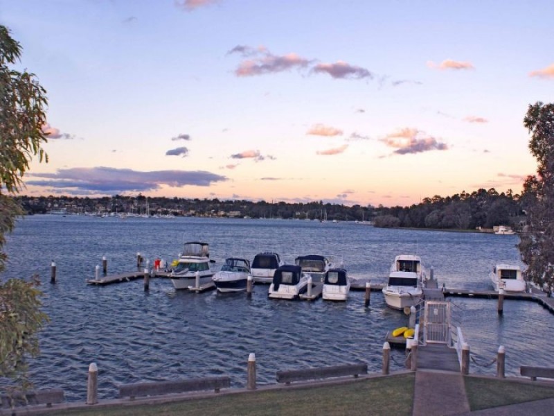 4 Rosemeadow Drive, Cabarita NSW 2137