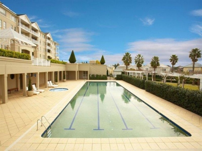 4 Rosemeadow Drive, Cabarita NSW 2137